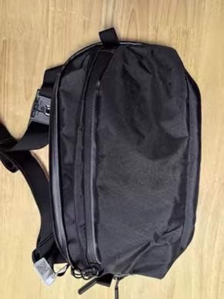 Aer Day Sling 3 MAX X-PACボディバッグエアーデイスリング Day Sling 3 Max Black | Aer ｜ エアー公式通販サイト
